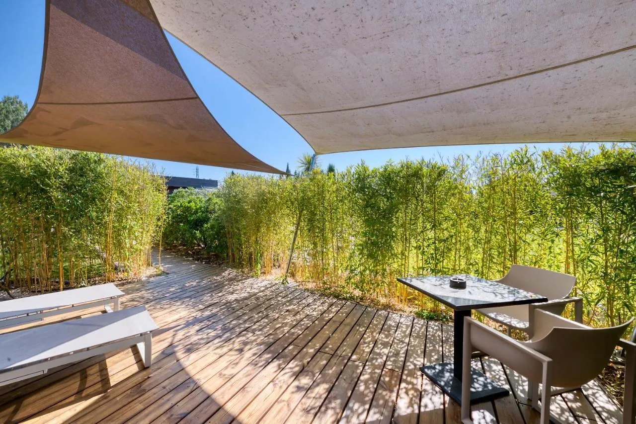 Mas Des Cigales Bed & Breakfast Orgon