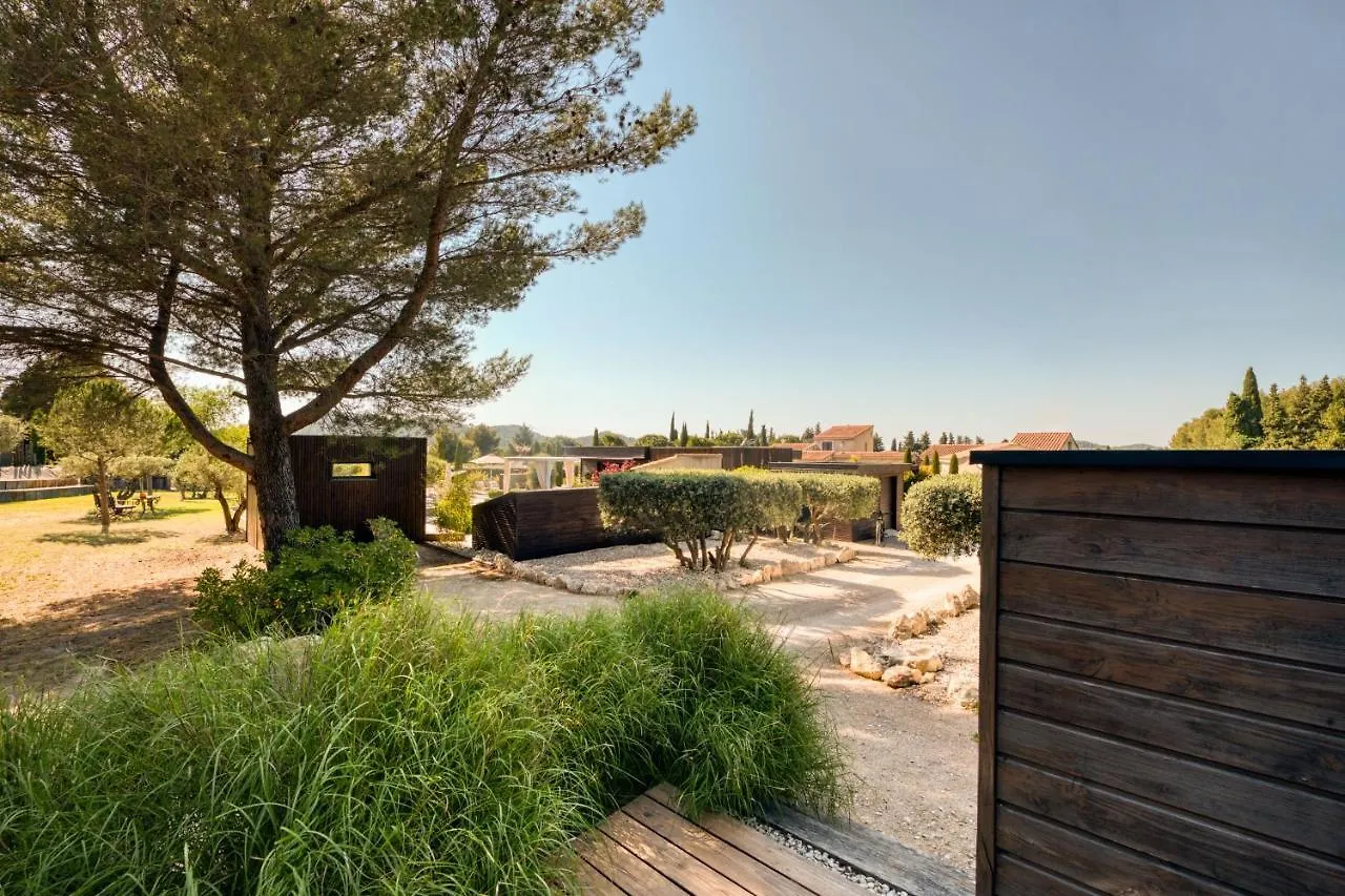 Mas Des Cigales Bed & Breakfast Orgon 3*,